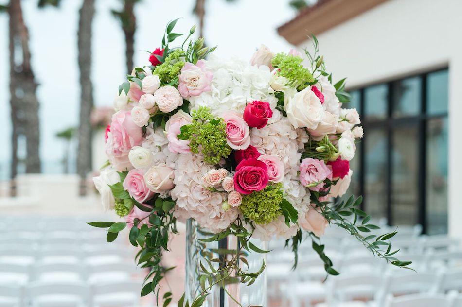 wedding flowers, pink, romantic pink, wedding, ceremony, wedding ceremony