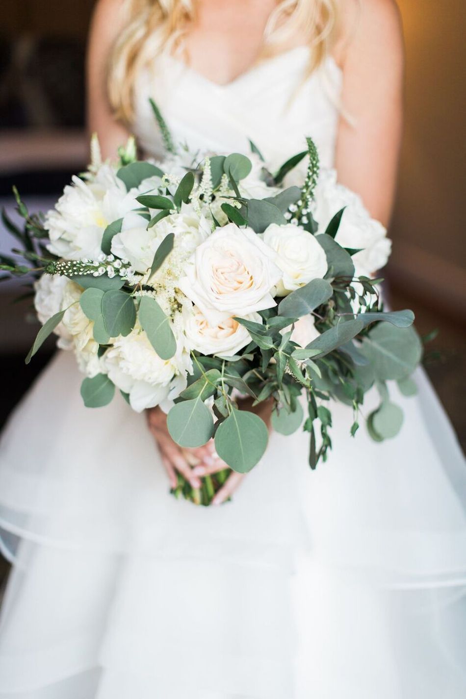 bouquet, navy and white, bacara resort, santa barbara wedding, orange county wedding, orange county florist, wedding florist, flowers by cina, wedding flowers, floral design, orange county floral design