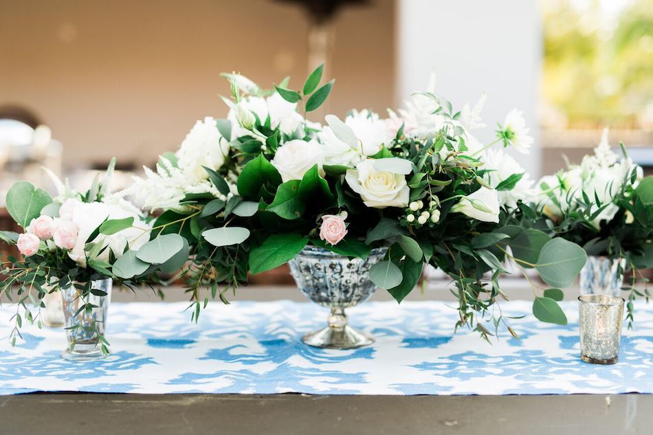 centerpieces, navy and white, bacara resort, santa barbara wedding, orange county wedding, orange county florist, wedding florist, flowers by cina, wedding flowers, floral design, orange county floral design