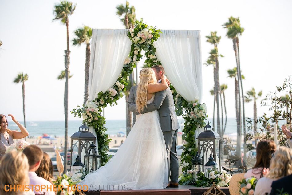 hyatt regency huntington beach wedding, wedding, floral design, wedding flowers, orange county florist, orange county wedding florist, flowers by cina