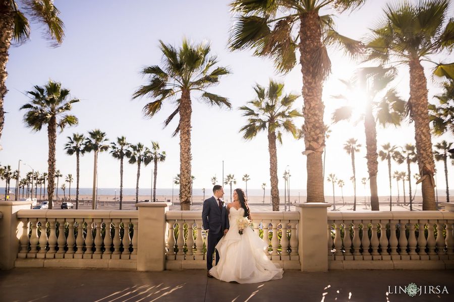 A White Wedding At Hyatt Regency Huntington Beach Flowers By Cina