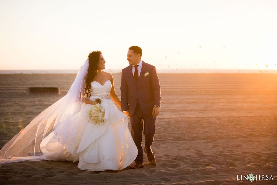 hyatt regency huntington beach, hyatt regency huntington beach wedding, wedding, white wedding, wedding flowers, floral design, flowers by cina, lin and jirsa, orange county wedding flowers, orange county florist