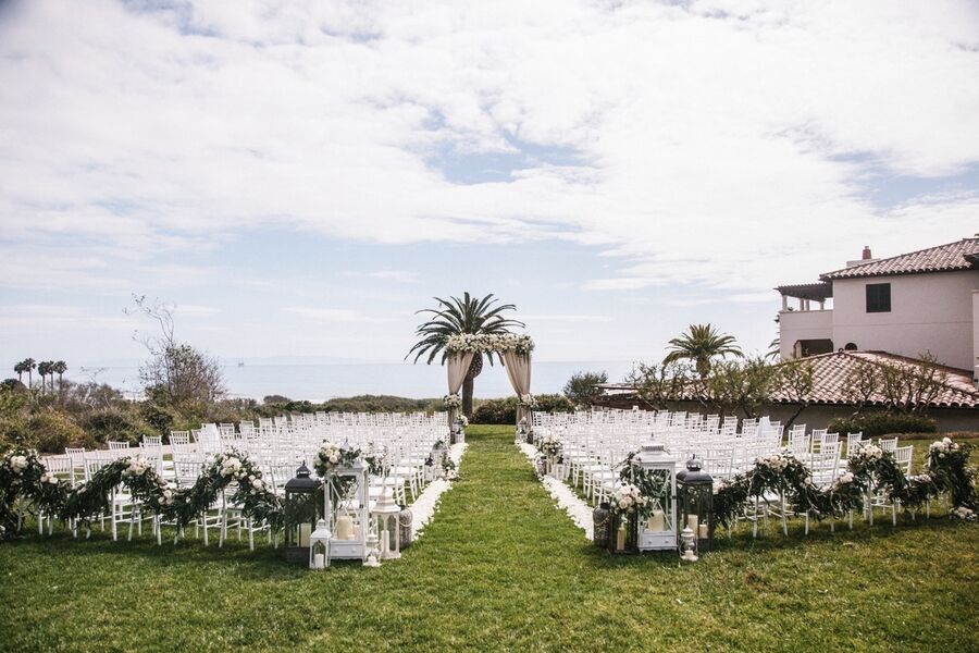 zach ertz, julie Johnston, philadelphia eagles, super bowl, bacara resort, kelsey events, white wedding, flowers by cina, orange county florist, orange county floral design, floral design