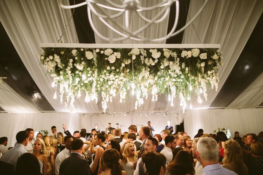 zach ertz, julie Johnston, philadelphia eagles, super bowl, bacara resort, kelsey events, white wedding, flowers by cina, orange county florist, orange county floral design, floral design