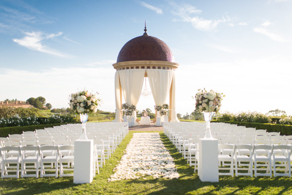 The Resort at Pelican Hill, Studio EMP, Flowers by Cina, 221 Weddings & Events, Giovanna Simington, Tasia Osbrink, Angelica Strings, Invisible Touch Events, Found Vintage Rentals, Honeycrisp Designs, Luxe Linen, Simply Sweet Cakery, California Wedding Day, Rayce PR