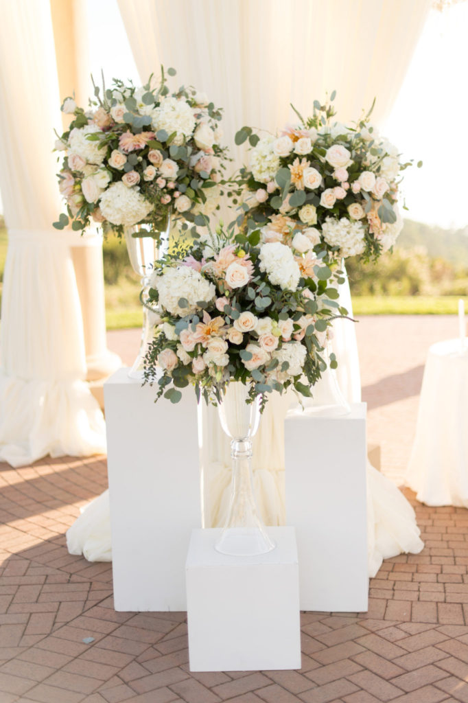 The Resort at Pelican Hill, Studio EMP, Flowers by Cina, 221 Weddings & Events, Giovanna Simington, Tasia Osbrink, Angelica Strings, Invisible Touch Events, Found Vintage Rentals, Honeycrisp Designs, Luxe Linen, Simply Sweet Cakery, California Wedding Day, Rayce PR