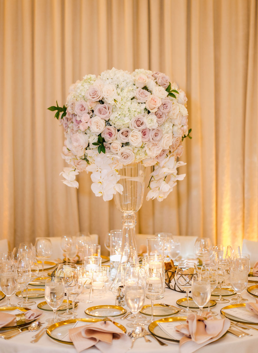 The Peninsula Beverly Hills, Events by Robin, McCune Photography, Fiske Film, Flowers By Cina, Vox DJ’s, Lucky Devils Band, Julie Hiles Makeup, Val Kaye Muah, Vanilla Bake Shop, Chiavari Chair Rentals, Darla Marie Designs, Luxe Linen, Theoni Collection, Bella Ballroom
