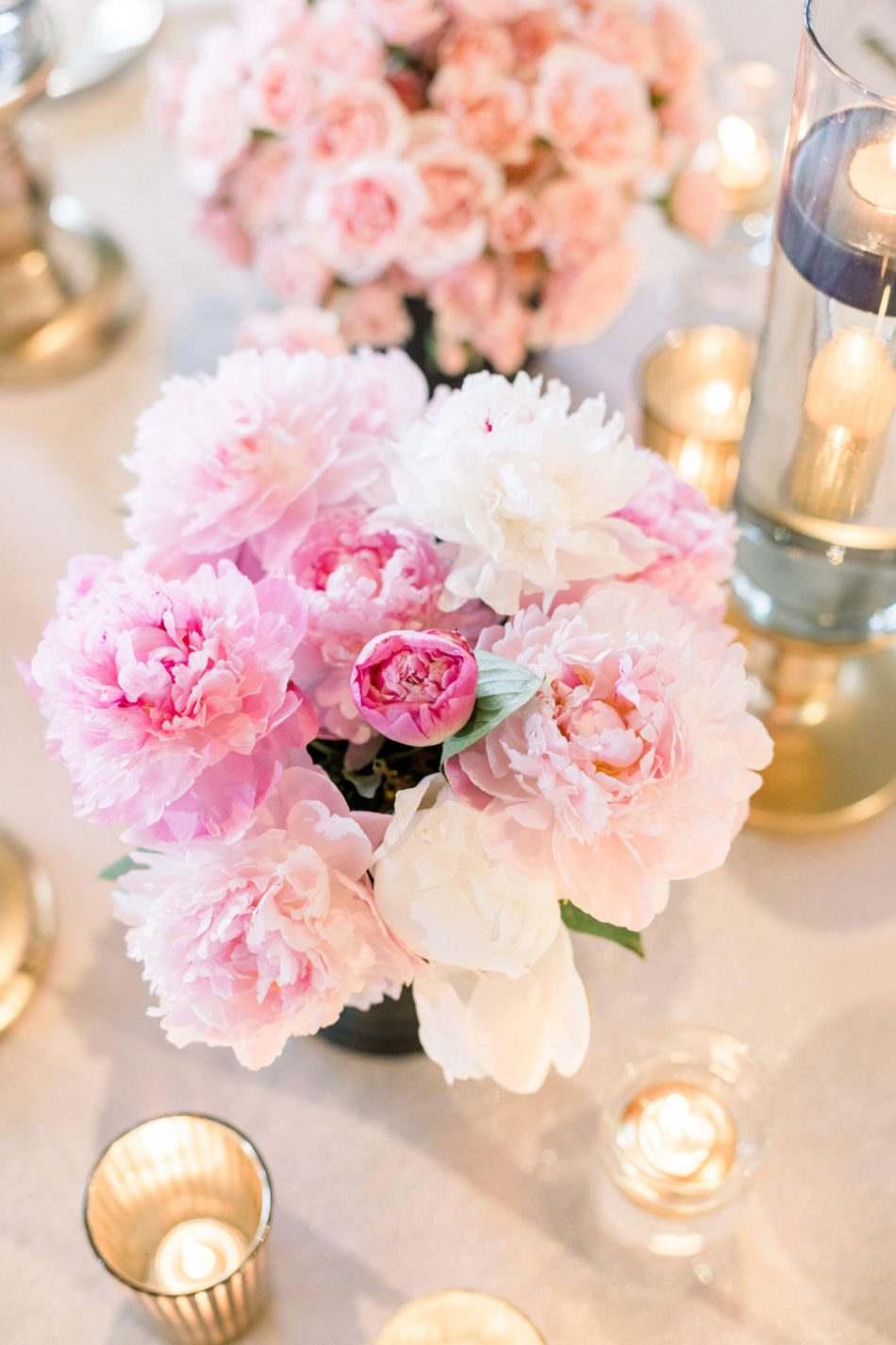 pink peonies centerpiece, spring centerpiece, blush centerpiece, floral design, florist, wedding florist, wedding flowers, orange county weddings, orange county wedding florist, orange county florist, orange county floral design, flowers by cina