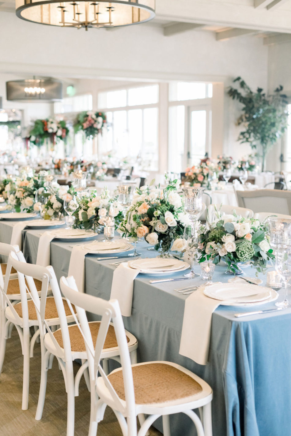 blue tabletop, spring tabletop design, spring centerpiece, floral design, florist, wedding florist, wedding flowers, orange county weddings, orange county wedding florist, orange county florist, orange county floral design, flowers by cina