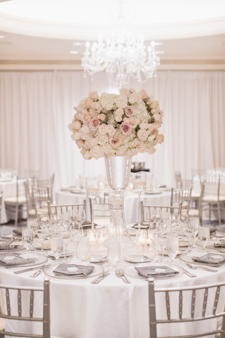 dreamy blush wedding, white wedding reception, blush wedding reception, white floral centerpiece, floral design, florist, wedding florist, wedding flowers, orange county weddings, orange county wedding florist, orange county florist, orange county floral design, flowers by cina