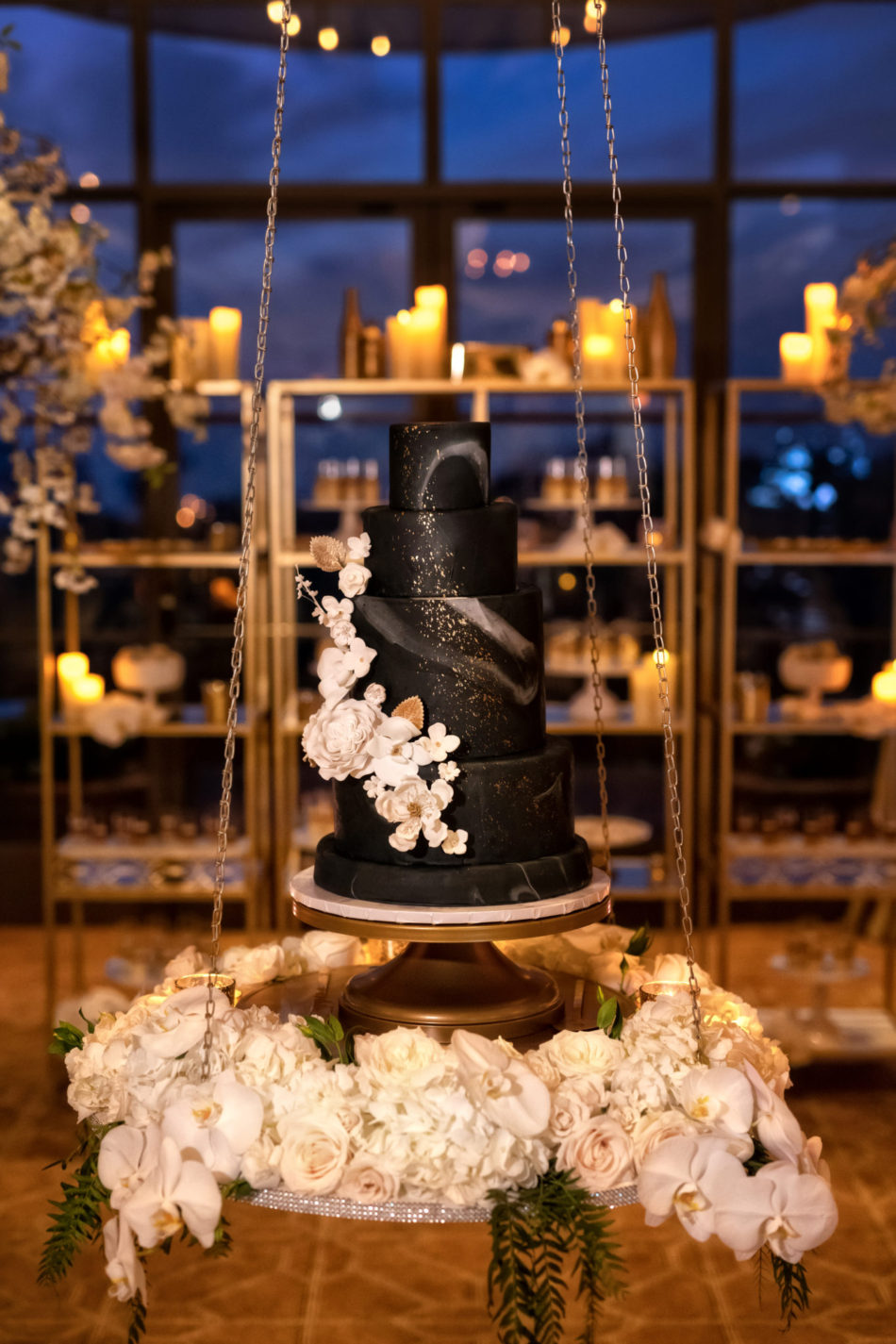 black wedding cake, black cake, black and white cake,floral design, florist, wedding florist, wedding flowers, orange county weddings, orange county wedding florist, orange county florist, orange county floral design, flowers by cina