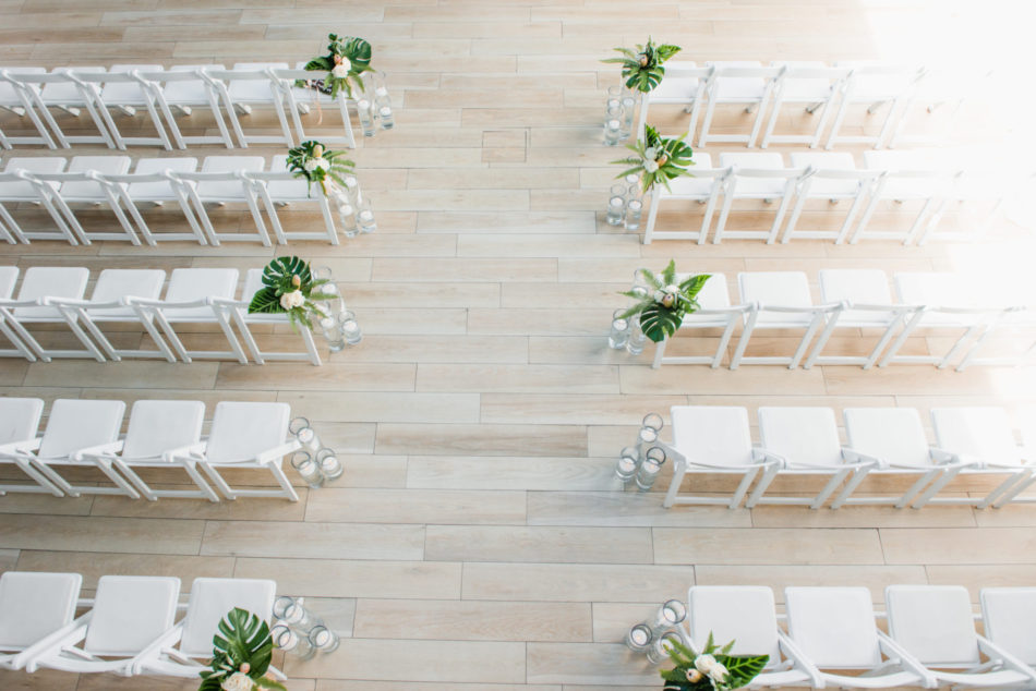 white ceremony setup, white ceremony, modern ceremony, floral design, florist, wedding florist, wedding flowers, orange county weddings, orange county wedding florist, orange county florist, orange county floral design, flowers by cina