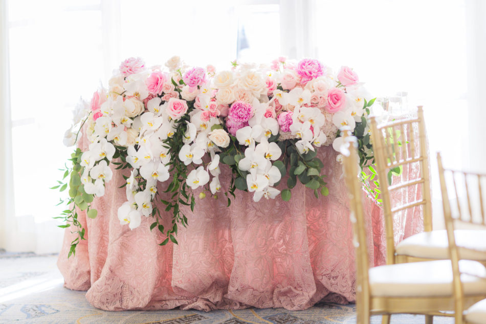 pink sweetheart table, pink floral decor, pink wedding decor, floral design, florist, wedding florist, wedding flowers, orange county weddings, orange county wedding florist, orange county florist, orange county floral design, flowers by cina