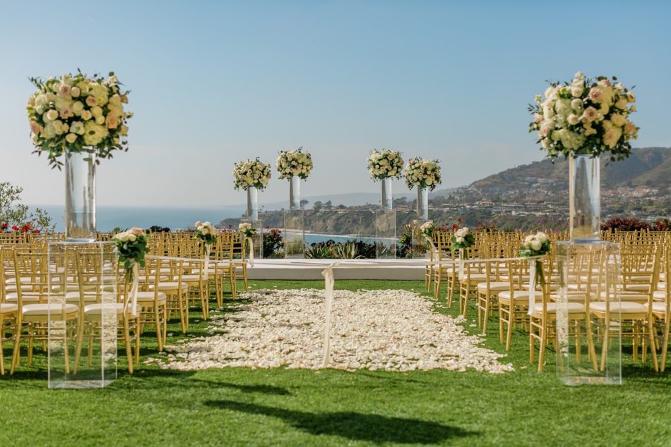 white petal aisle, oceanfront wedding, oceanfront ceremony, floral design, florist, wedding florist, wedding flowers, orange county weddings, orange county wedding florist, orange county florist, orange county floral design, flowers by cina