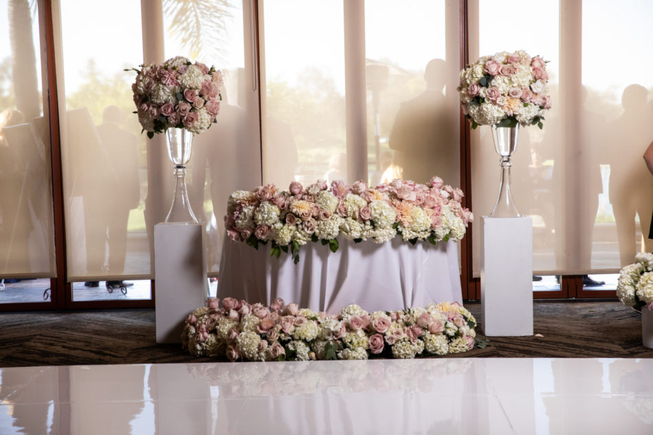 sweetheart table, blush sweetheart table, pink sweetheart table, floral design, florist, wedding florist, wedding flowers, orange county weddings, orange county wedding florist, orange county florist, orange county floral design, flowers by cina