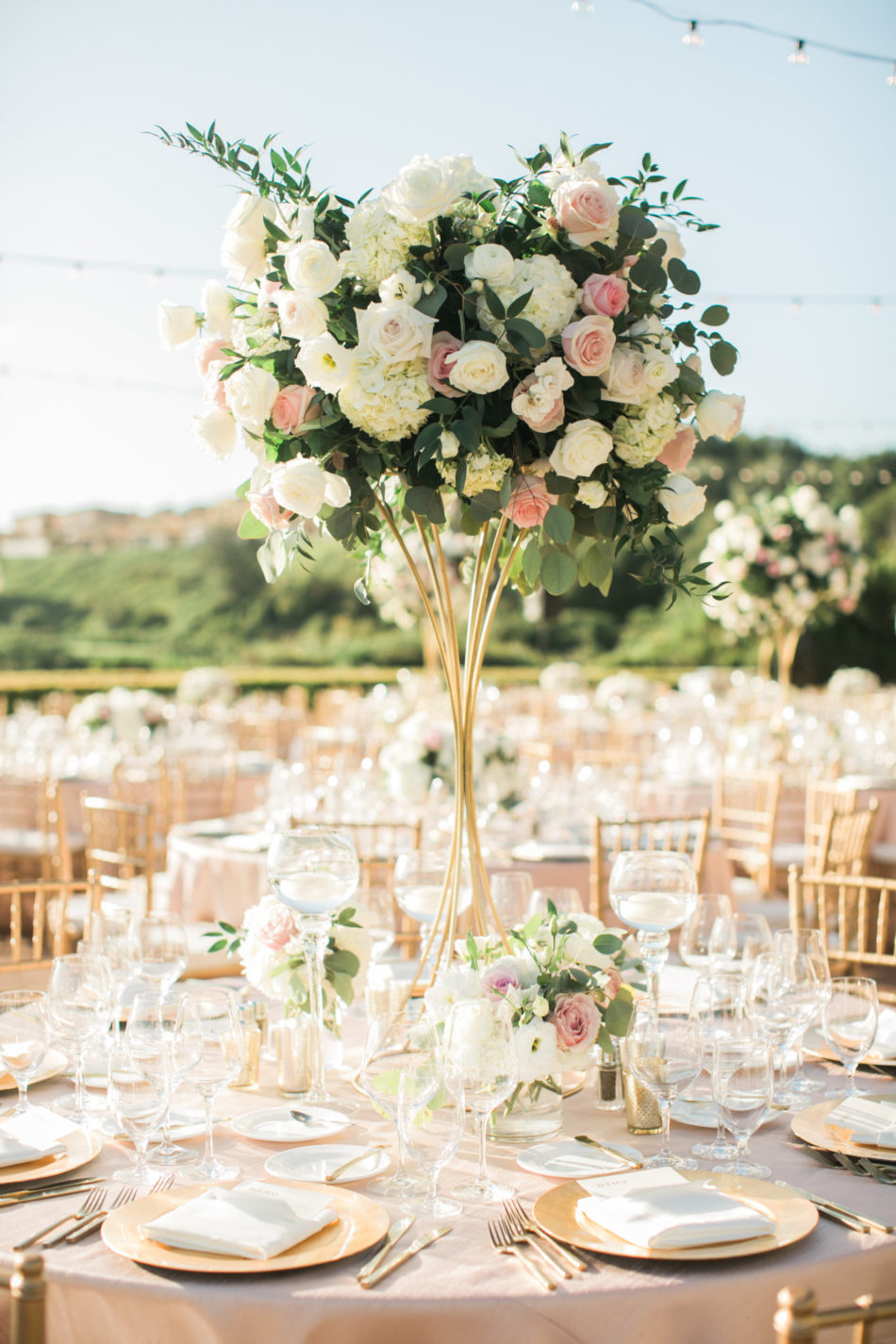 indian fusion wedding, blush reception decor, blush centerpiece, elevated florals, floral design, florist, wedding florist, wedding flowers, orange county weddings, orange county wedding florist, orange county florist, orange county floral design, flowers by cina