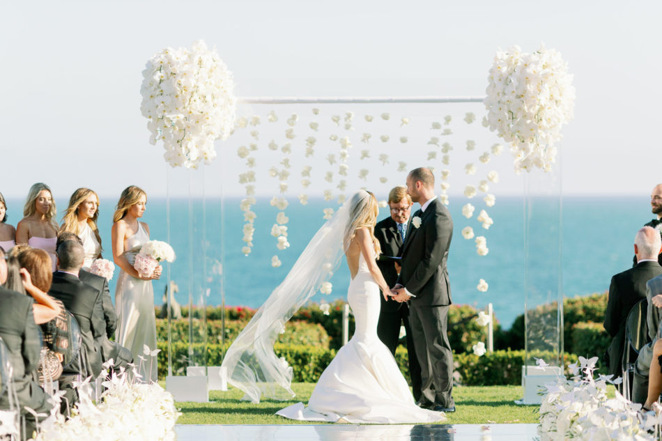 floral arch, oceanfront ceremony, lavish oceanfront wedding, floral design, florist, wedding florist, event florist, wedding flowers, event flowers, cabo san lucas weddings, cabo san lucas wedding florist, cabo san lucas florist, cabo san lucas floral design, cabo rentals, flowers and events