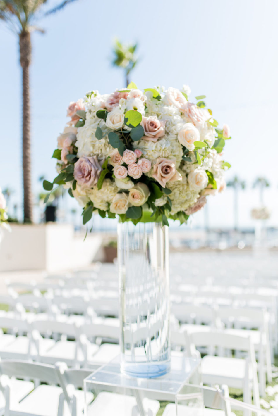 blush floral arrangement, elevated ceremony florals, blush beachfront wedding, floral design, florist, wedding florist, wedding flowers, orange county weddings, orange county wedding florist, orange county florist, orange county floral design, flowers by cina