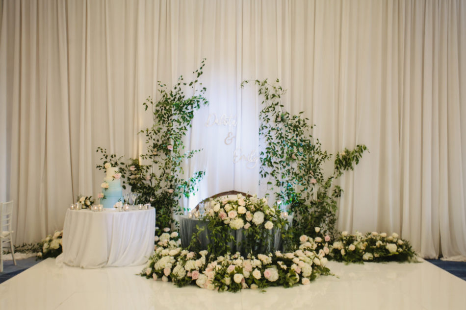 sweetheart table, floral-filled sweetheart table, beautiful coastal wedding, floral design, florist, wedding florist, wedding flowers, orange county weddings, orange county wedding florist, orange county florist, orange county floral design, flowers by cina