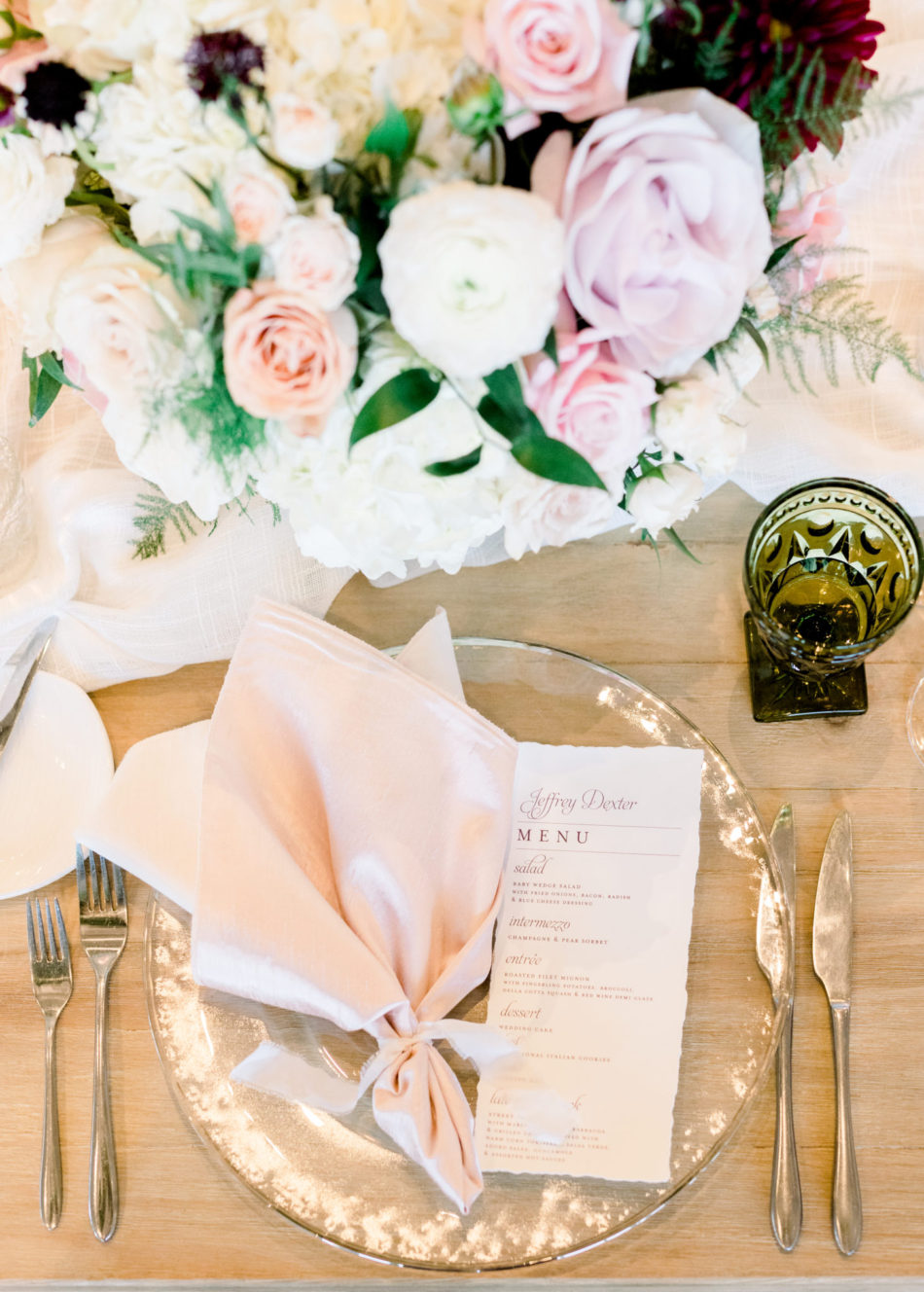 blush centerpiece, blush blooms, gorgeous floral-filled wedding, floral design, florist, wedding florist, wedding flowers, orange county weddings, orange county wedding florist, orange county florist, orange county floral design, flowers by cina