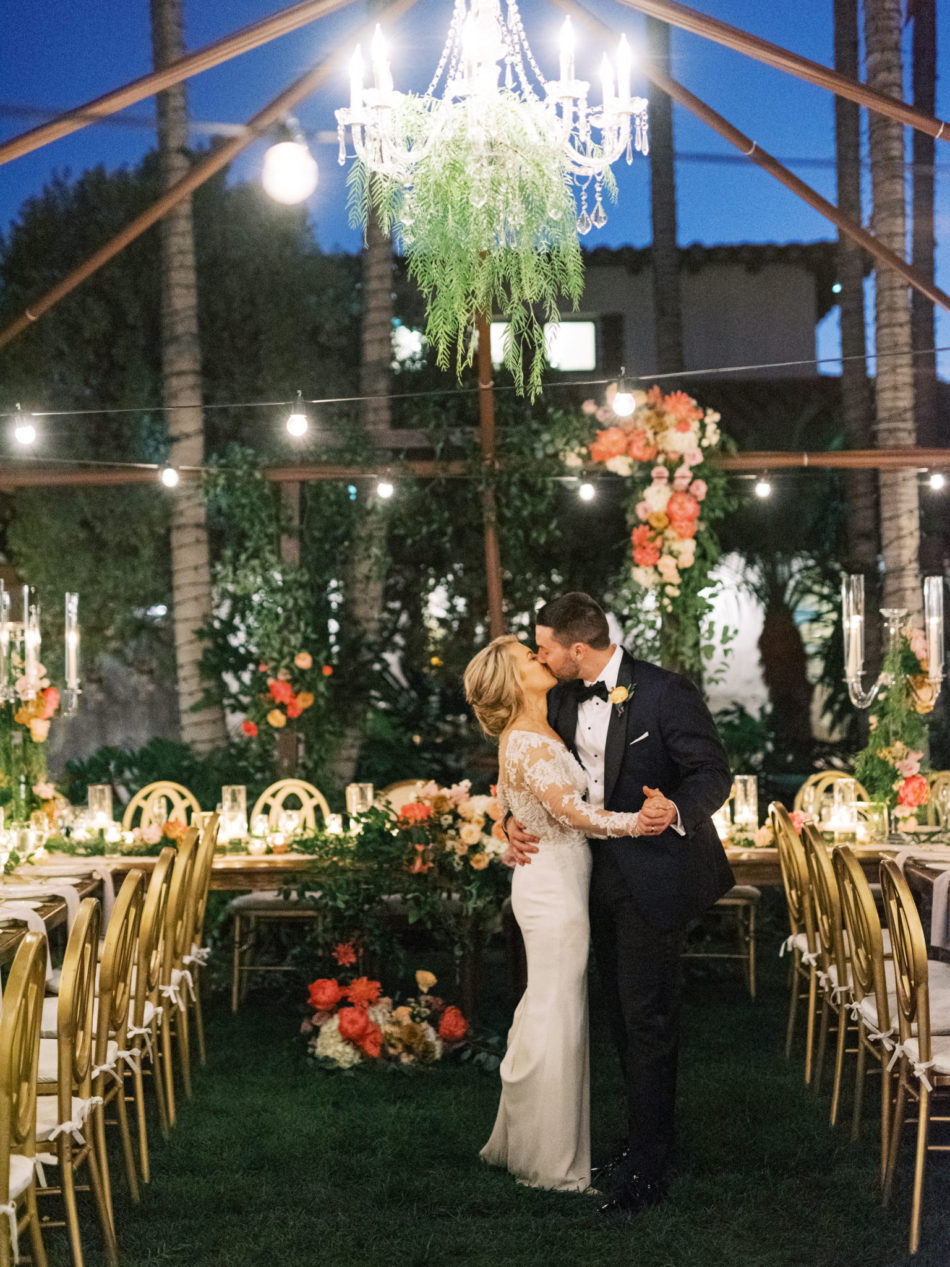 first dance, newlyweds, gorgeous alfresco reception, floral design, florist, wedding florist, wedding flowers, orange county weddings, orange county wedding florist, orange county florist, orange county floral design, flowers by cina