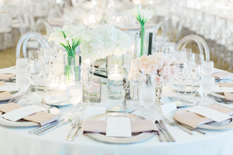 blush tablescape decor, white centerpiece, romantic all-white wedding, floral design, florist, wedding florist, wedding flowers, orange county weddings, orange county wedding florist, orange county florist, orange county floral design, flowers by cina