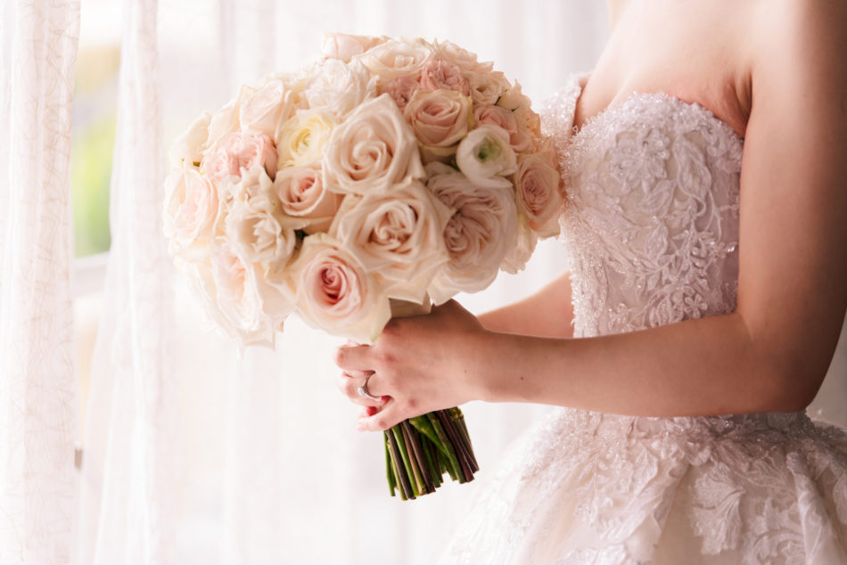 blush bridal bouquet, romantic bouquet, dreamy seaside wedding, floral design, florist, wedding florist, wedding flowers, orange county weddings, orange county wedding florist, orange county florist, orange county floral design, flowers by cina