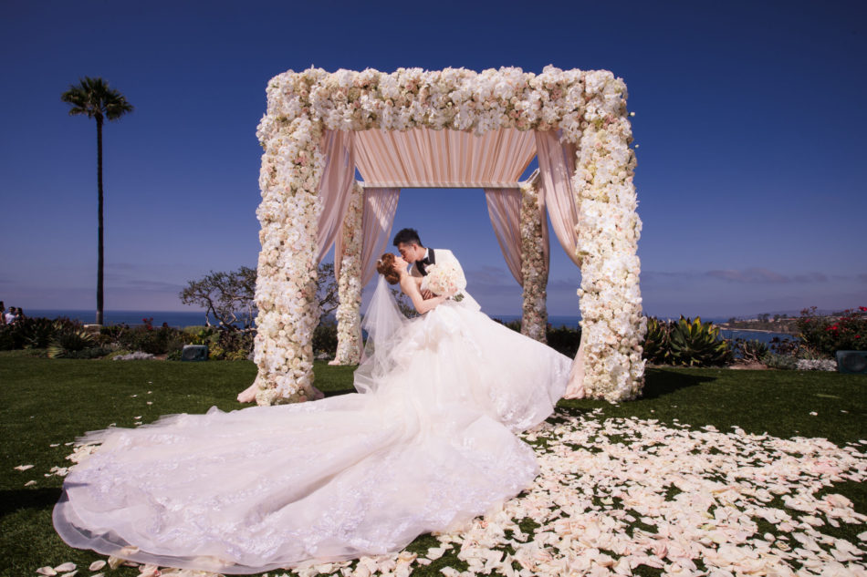 first kiss, blush blooms, dreamy seaside wedding, floral design, florist, wedding florist, wedding flowers, orange county weddings, orange county wedding florist, orange county florist, orange county floral design, flowers by cina