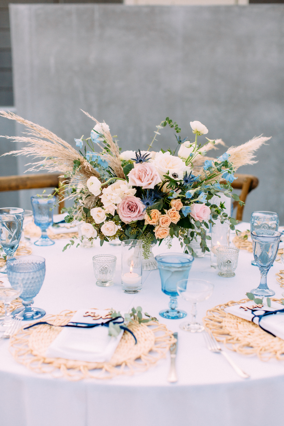 floral design, florist, wedding florist, wedding flowers, orange county weddings, orange county wedding florist, orange county florist, orange county floral design, flowers by cina, something blue, blue tabletop, boho chic centerpiece