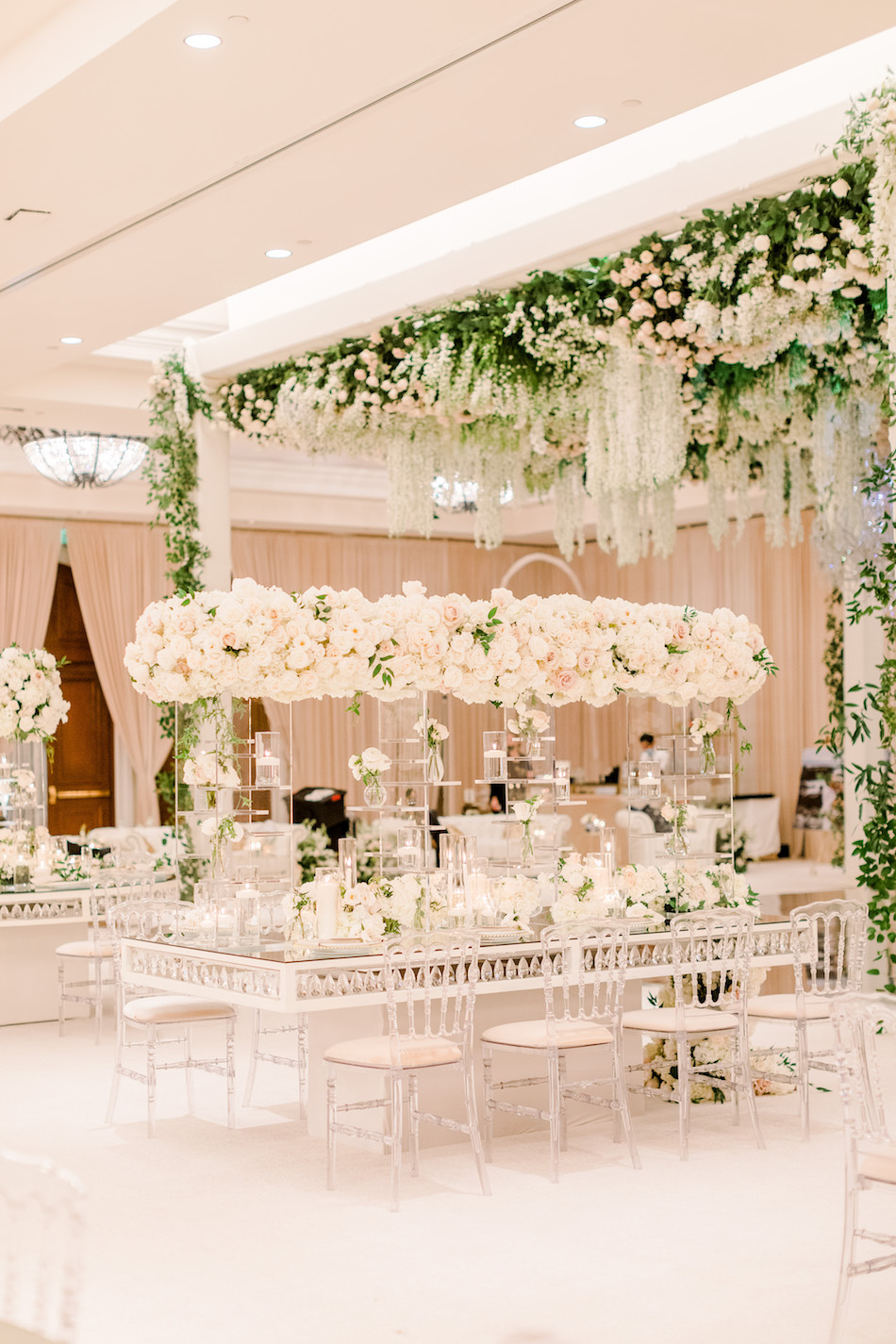 blush wedding reception, blush reception blooms, elevated blooms, floral design, florist, wedding florist, wedding flowers, orange county weddings, orange county wedding florist, orange county florist, orange county floral design, flowers by cina