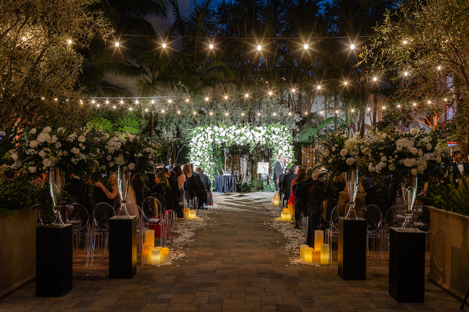 evening ceremony, evening wedding, night time wedding , floral design, florist, wedding florist, wedding flowers, orange county weddings, orange county wedding florist, orange county florist, orange county floral design, flowers by cina