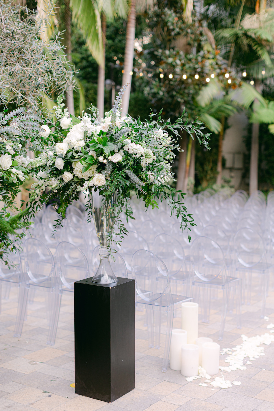 elevated florals, white ceremony florals, towering florals, floral design, florist, wedding florist, wedding flowers, orange county weddings, orange county wedding florist, orange county florist, orange county floral design, flowers by cina