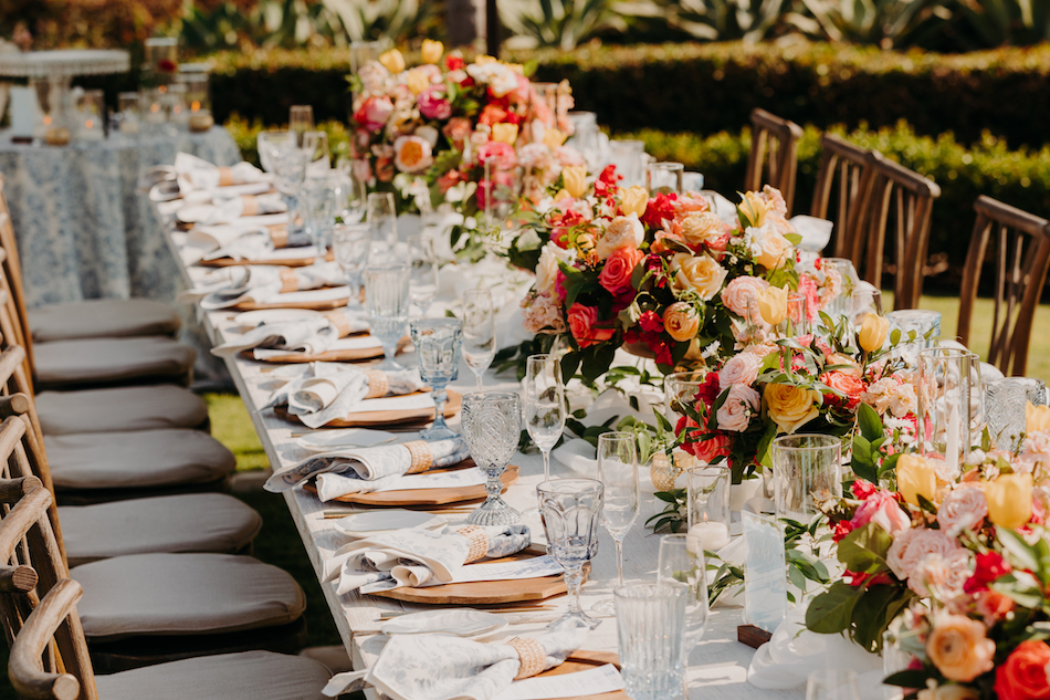 vibrant centerpiece, vibrant blooms, colorful tablescape, floral design, florist, wedding florist, wedding flowers, orange county weddings, orange county wedding florist, orange county florist, orange county floral design, flowers by cina