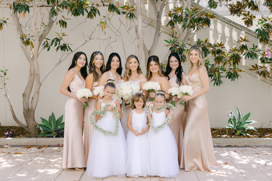 floral design, florist, wedding florist, wedding flowers, orange county weddings, orange county wedding florist, orange county florist, orange county floral design, flowers by cina, bridesmaids, flower girls, white wedding bouquet