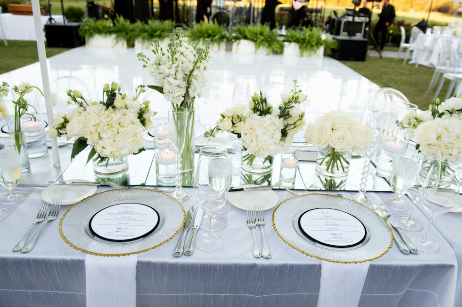 white centerpiece, white florals, sweetheart table, floral design, florist, wedding florist, wedding flowers, orange county weddings, orange county wedding florist, orange county florist, orange county floral design, flowers by cina