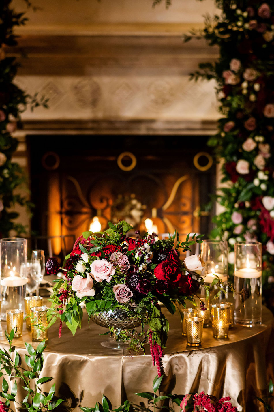 vibrant centerpiece, red centerpiece, vibrant wedding decor, floral design, florist, wedding florist, wedding flowers, orange county weddings, orange county wedding florist, orange county florist, orange county floral design, flowers by cina