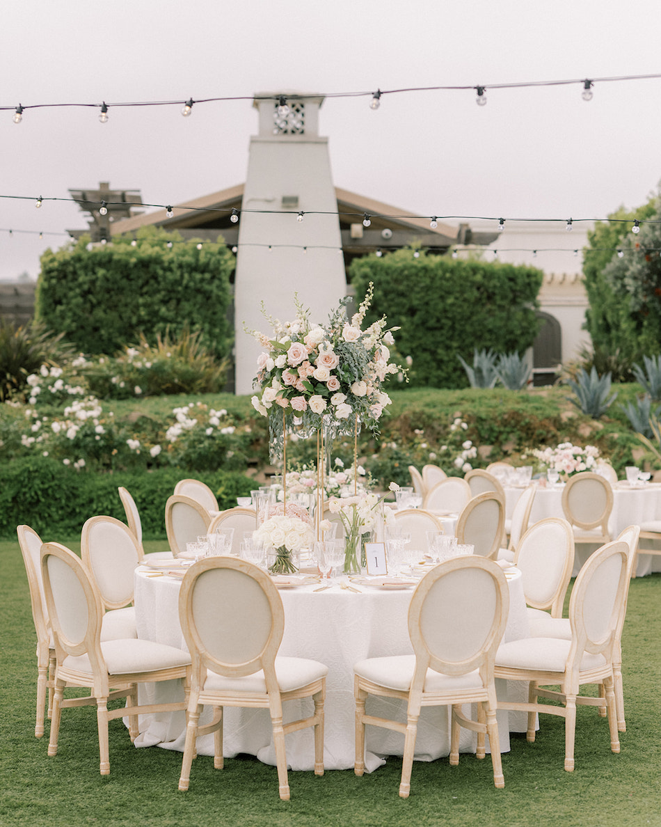 floral design, florist, wedding florist, wedding flowers, orange county weddings, orange county wedding florist, orange county florist, orange county floral design, flowers by cina, alfresco reception, blush centerpiece, elevated centerpiece