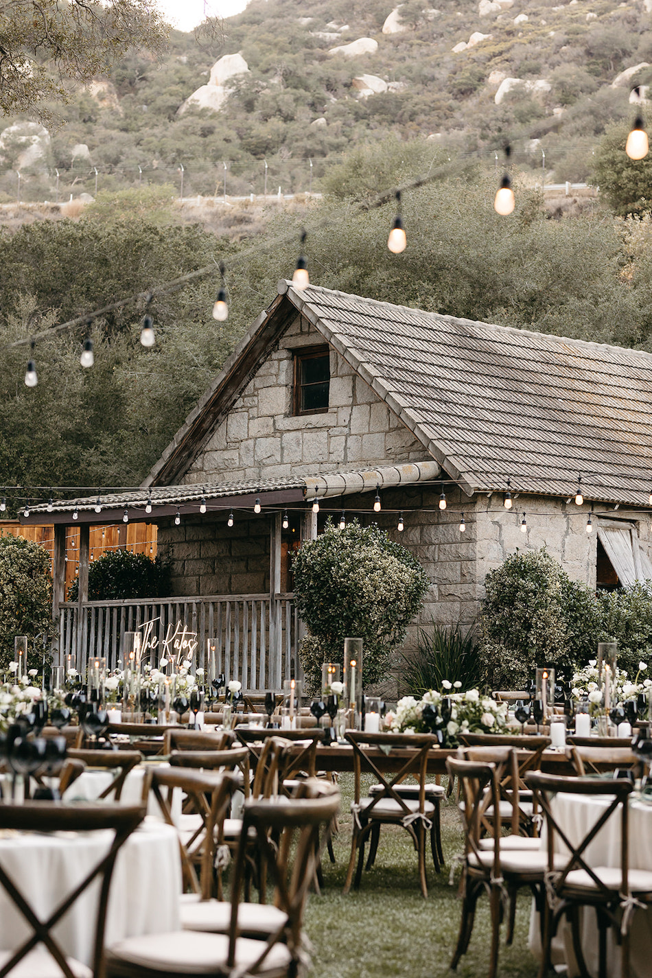 rustic reception, reception florals, white centerpieces, floral design, florist, wedding florist, wedding flowers, orange county weddings, orange county wedding florist, orange county florist, orange county floral design, flowers by cina