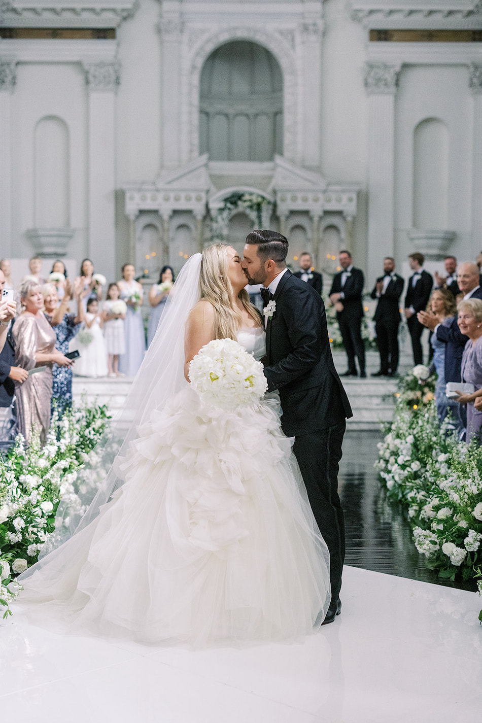 first kiss, just married, white ceremony florals, floral design, florist, wedding florist, wedding flowers, orange county weddings, orange county wedding florist, orange county florist, orange county floral design, flowers by cina