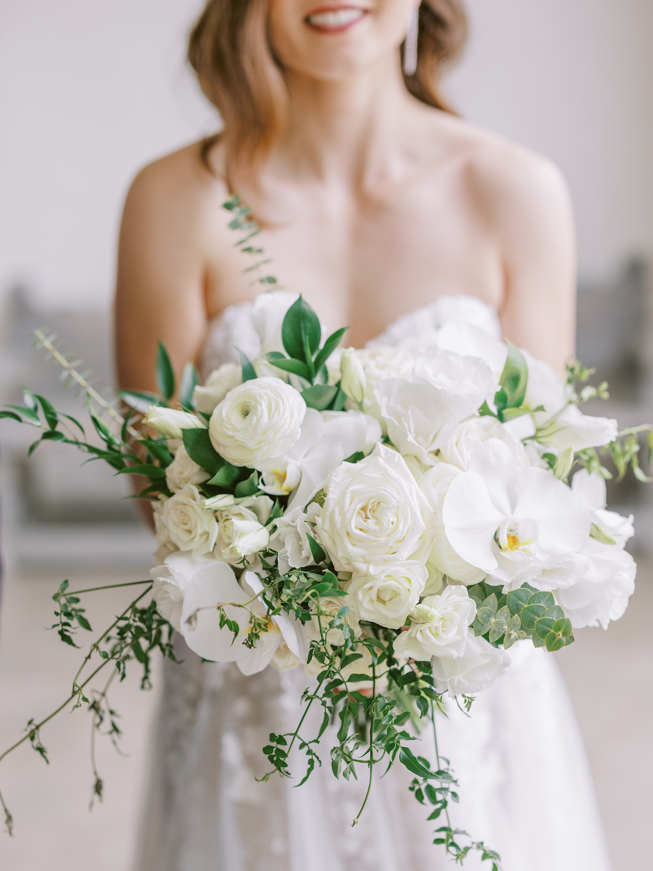 white bridal bouquet, bride, white bouquet, floral design, florist, wedding florist, wedding flowers, orange county weddings, orange county wedding florist, orange county florist, orange county floral design, flowers by cina