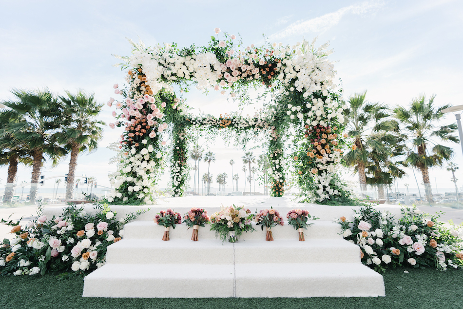 floral design, florist, wedding florist, wedding flowers, orange county weddings, orange county wedding florist, orange county florist, orange county floral design, flowers by cina, bridal bouquet, ceremony structure, floral structure